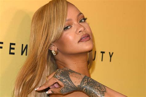 Rihanna Announces Launch of Fenty Hair Care Line: Everything。